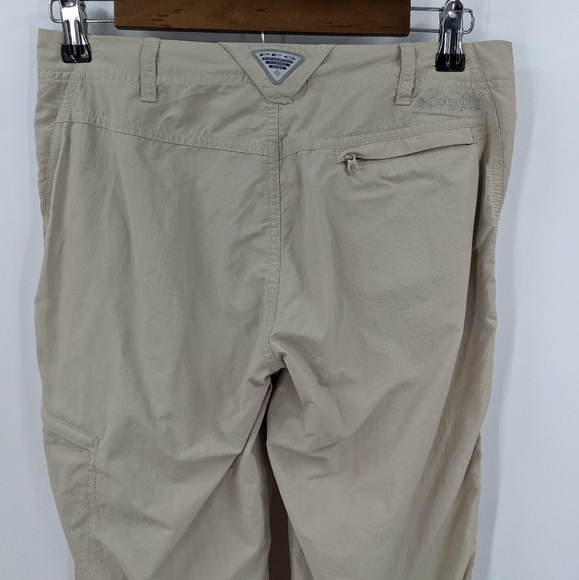 *Sold*COLUMBIA PFG Roll Up Pants - Picture 5 of 11